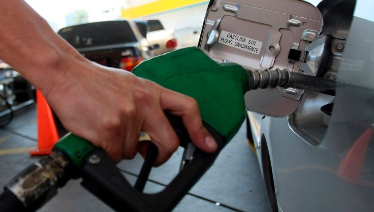 Privados avanzan sin freno en importación de gasolina y diésel